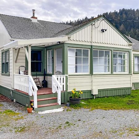 Redwood Farmhouse In The Orick Valley 外观 照片